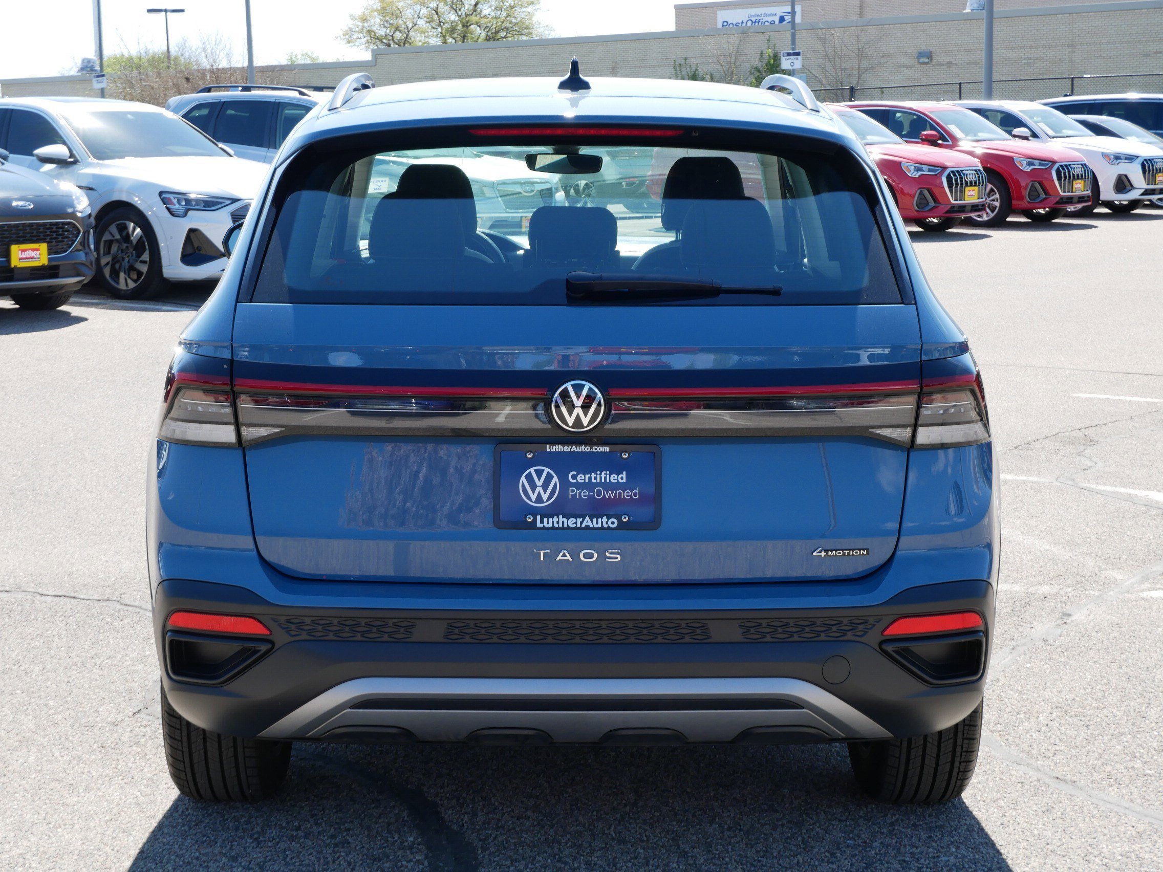 Certified 2025 Volkswagen Taos S AWD/4WD image 6