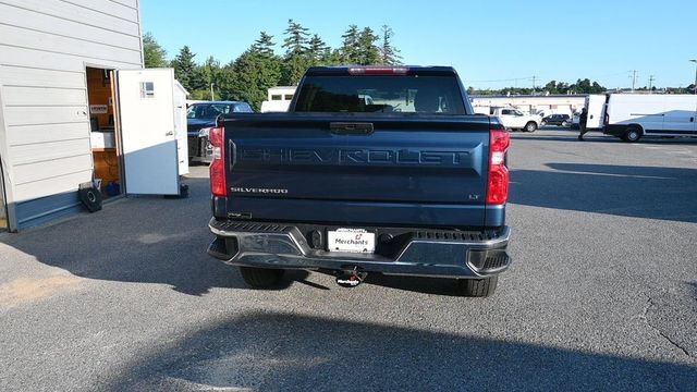 Used 2021 Chevrolet Silverado 1500 LT AWD/4WD image 3