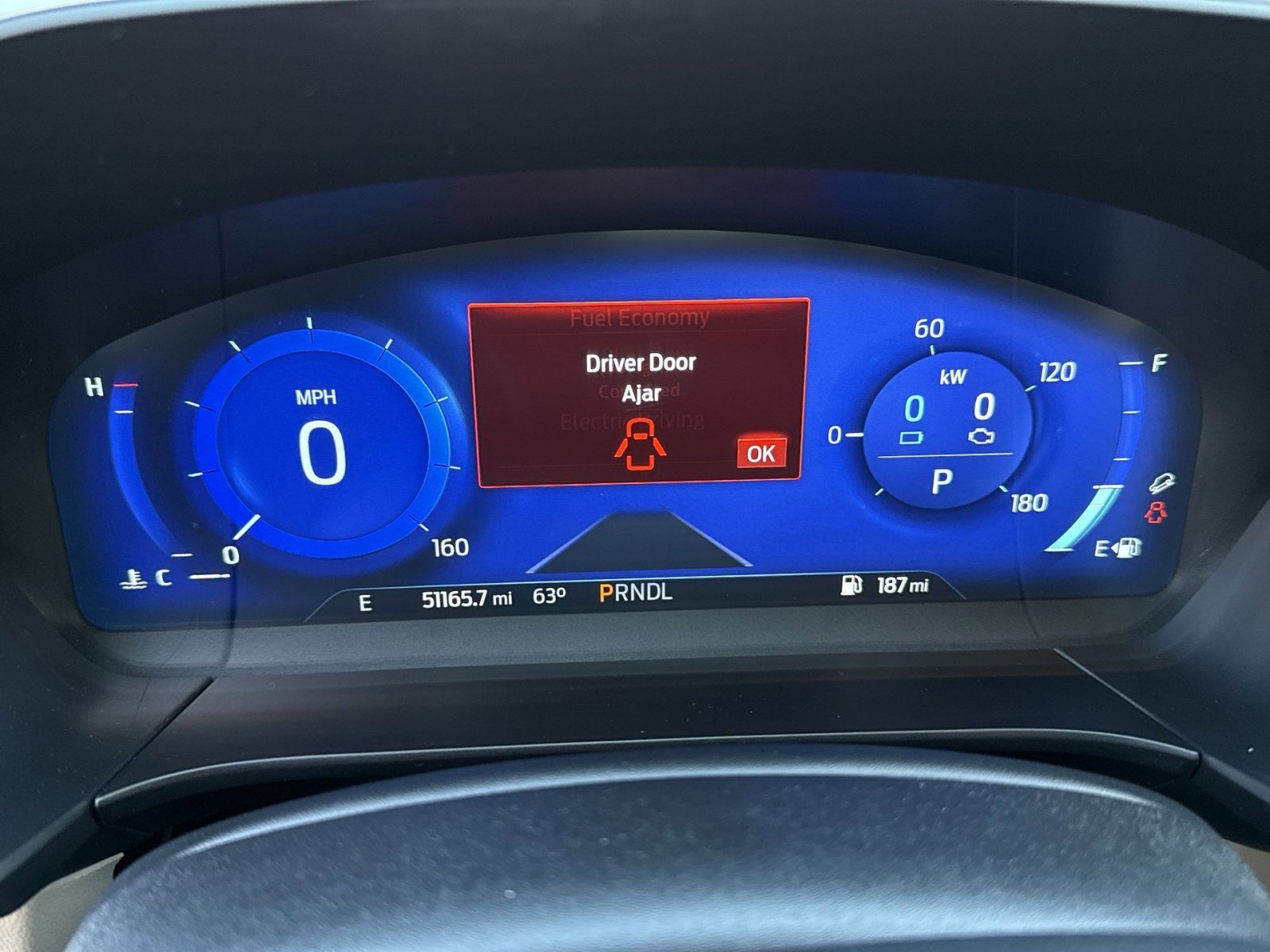 Used 2020 Ford Escape Titanium image 17