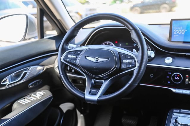 Used 2023 Genesis Electrified GV70 AWD/4WD image 17