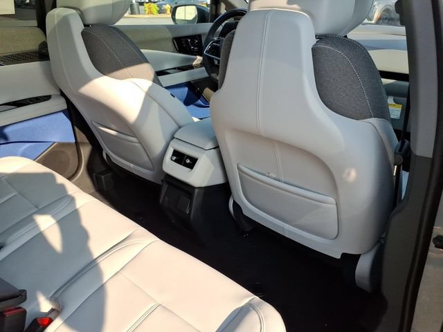New 2027 Cadillac Optiq Luxury AWD/4WD image 21