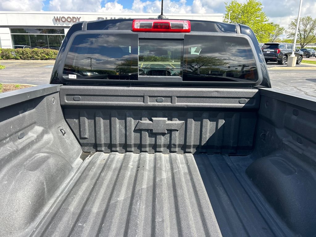 Used 2017 Chevrolet Colorado Z71 AWD/4WD image 38
