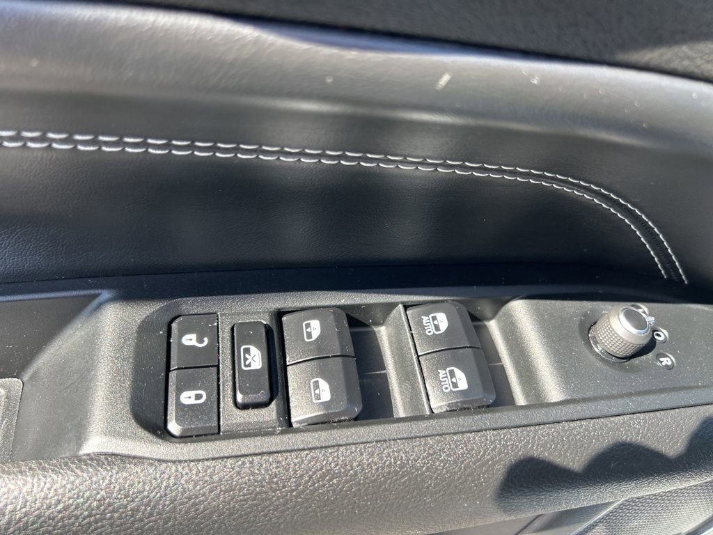 Used 2023 Jeep Compass High Altitude w/ Driver Assist Group I AWD/4WD image 22