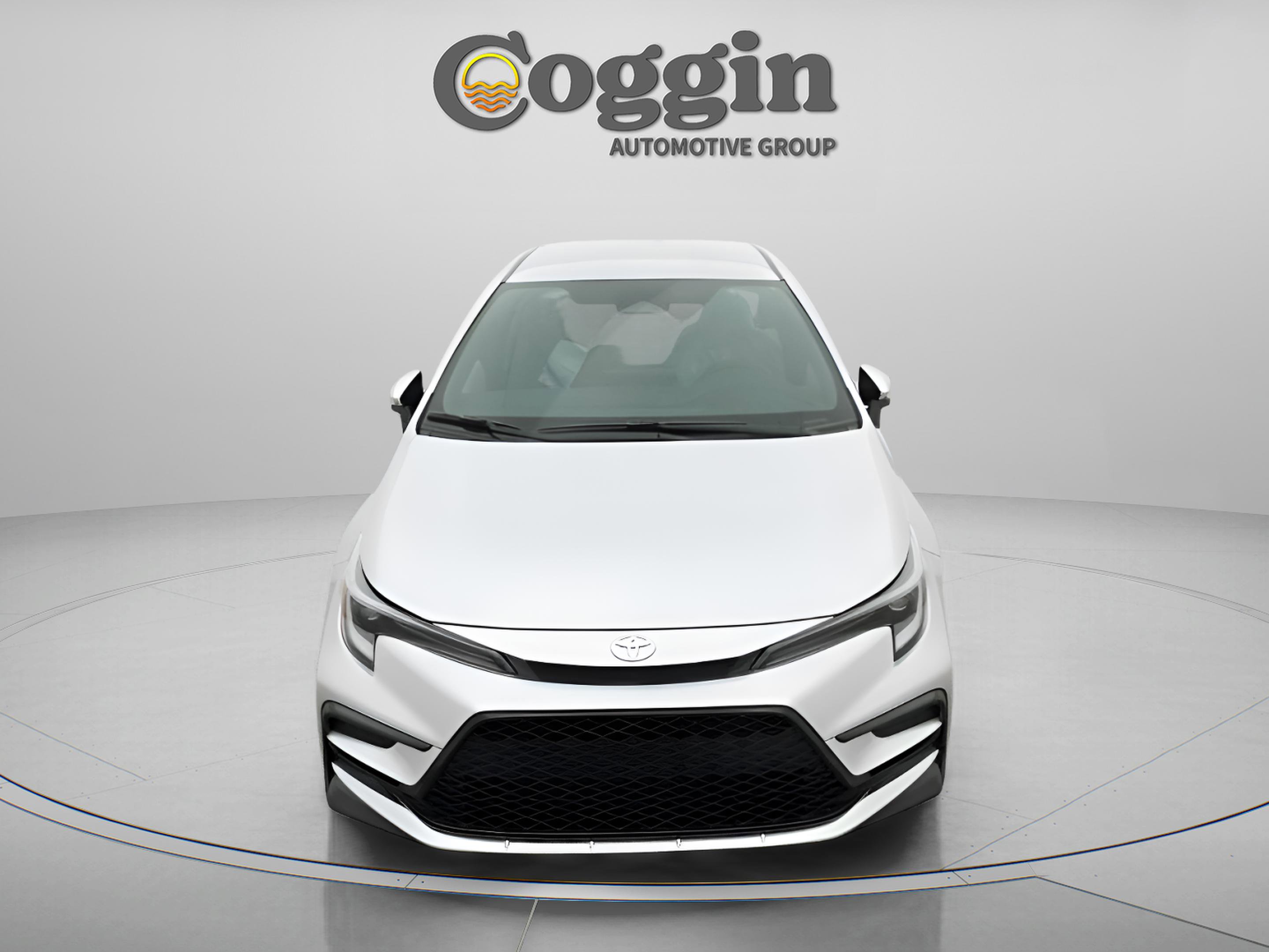 Used 2025 Toyota Corolla SE FWD image 30