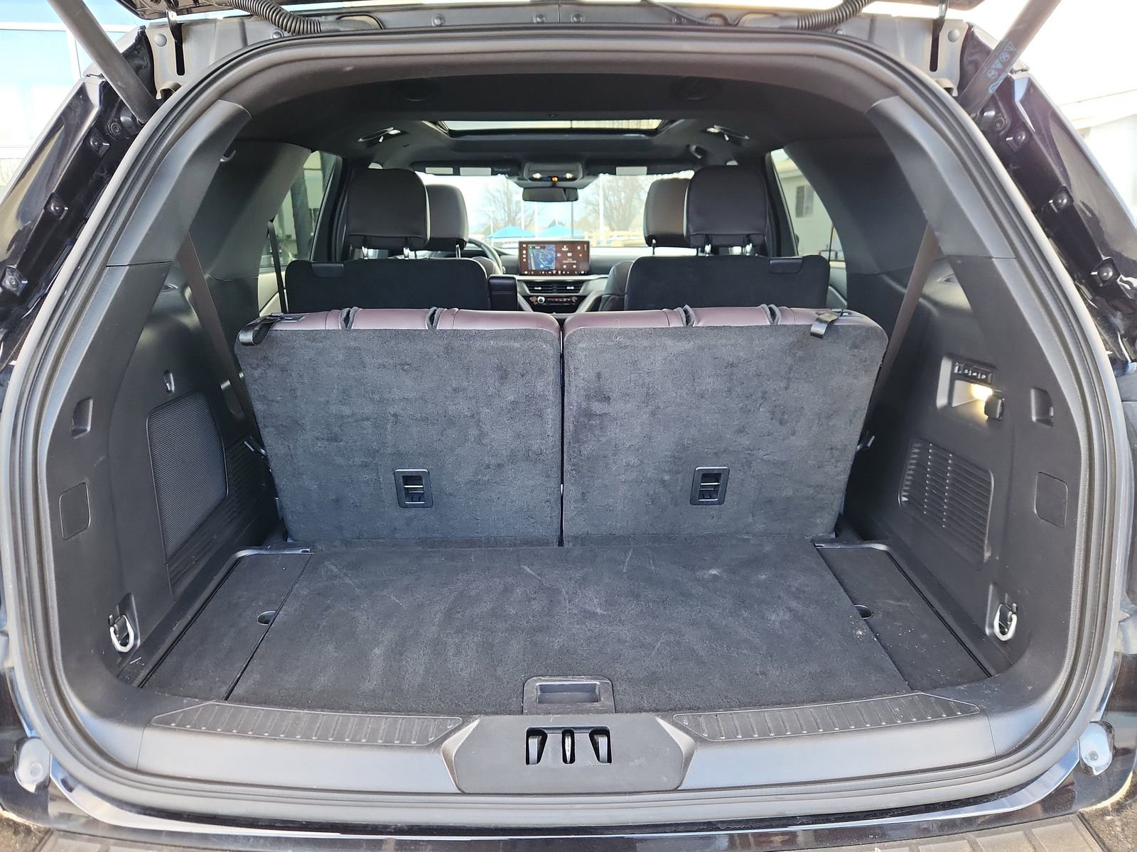 Used 2025 Ford Explorer Platinum w/ LUX Leather Package image 14