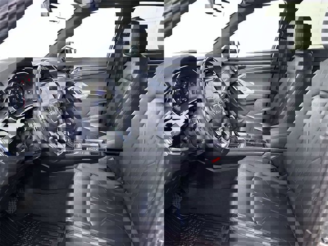 Used 2024 Audi Q3 2.0T Premium image 20