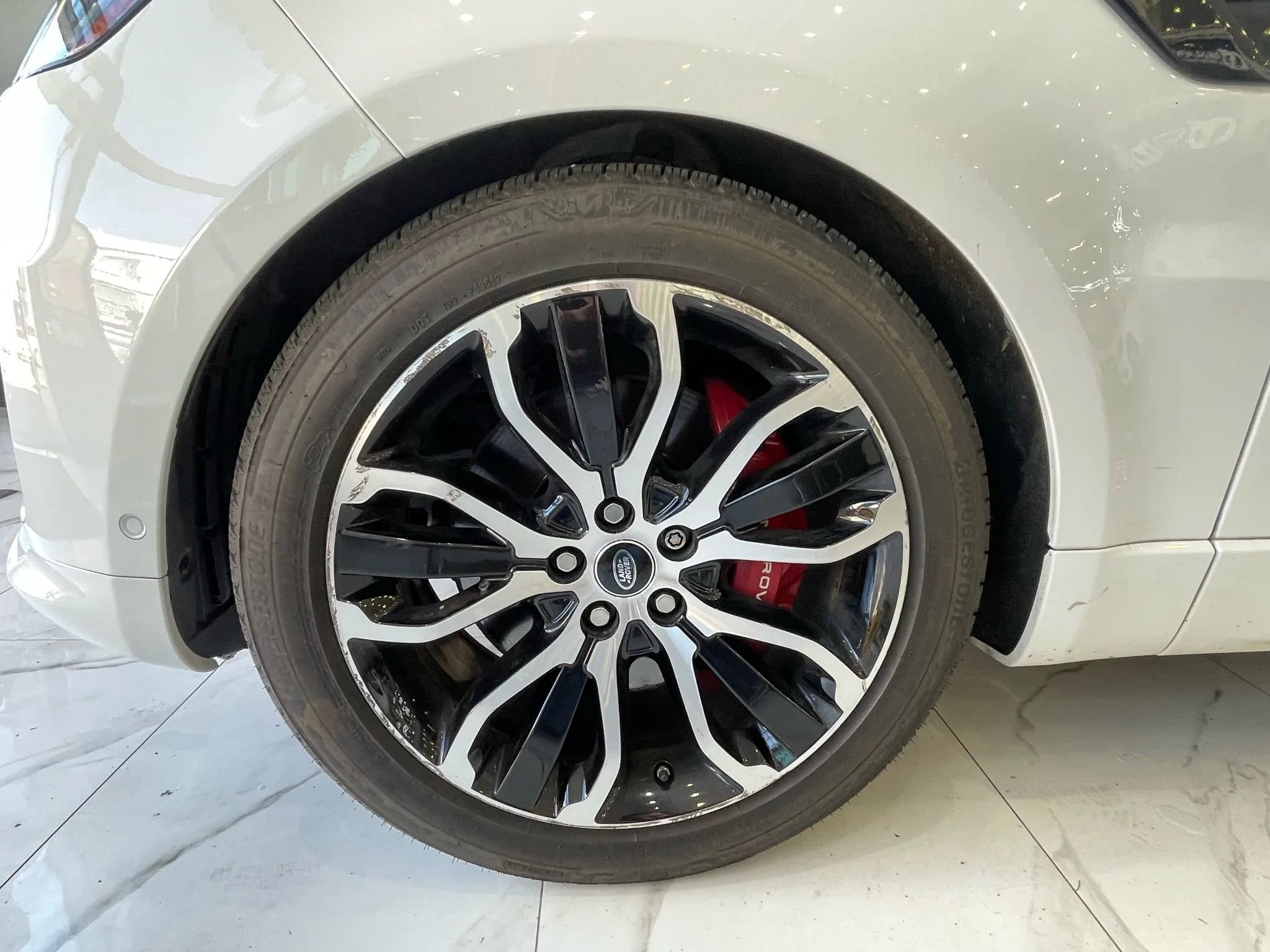 Used 2019 Land Rover Range Rover Sport Supercharged AWD/4WD image 31