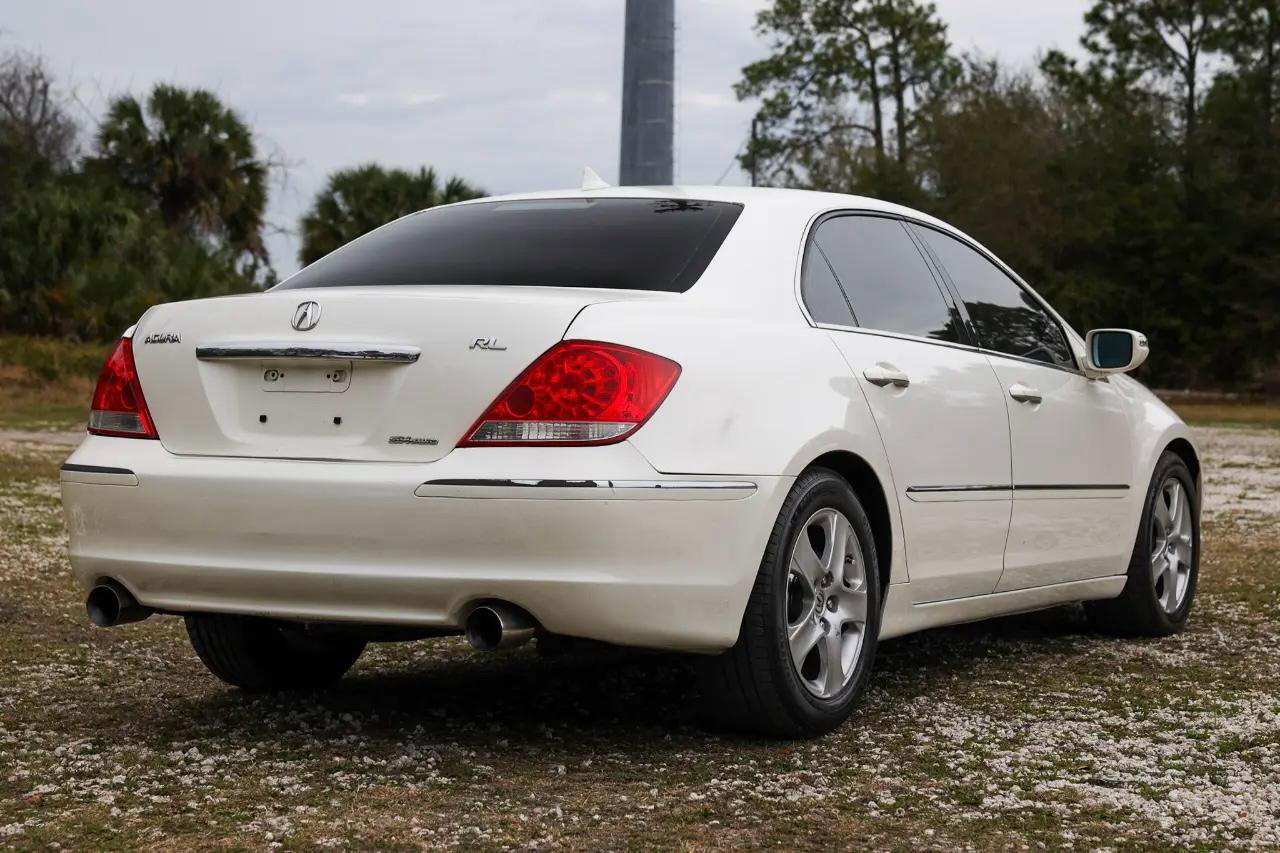 Used 2006 Acura RL image 11