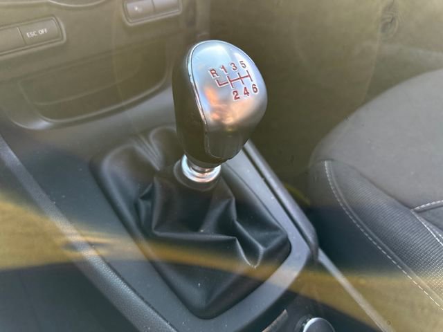 Used 2015 Ford Fiesta ST image 32