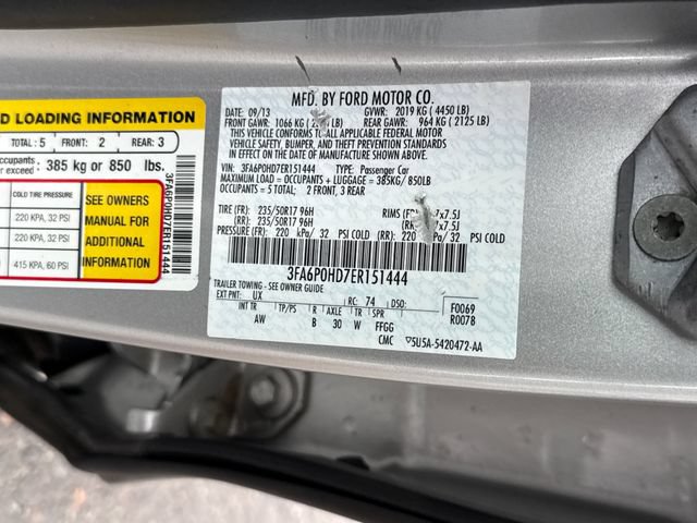 Used 2014 Ford Fusion SE FWD image 17