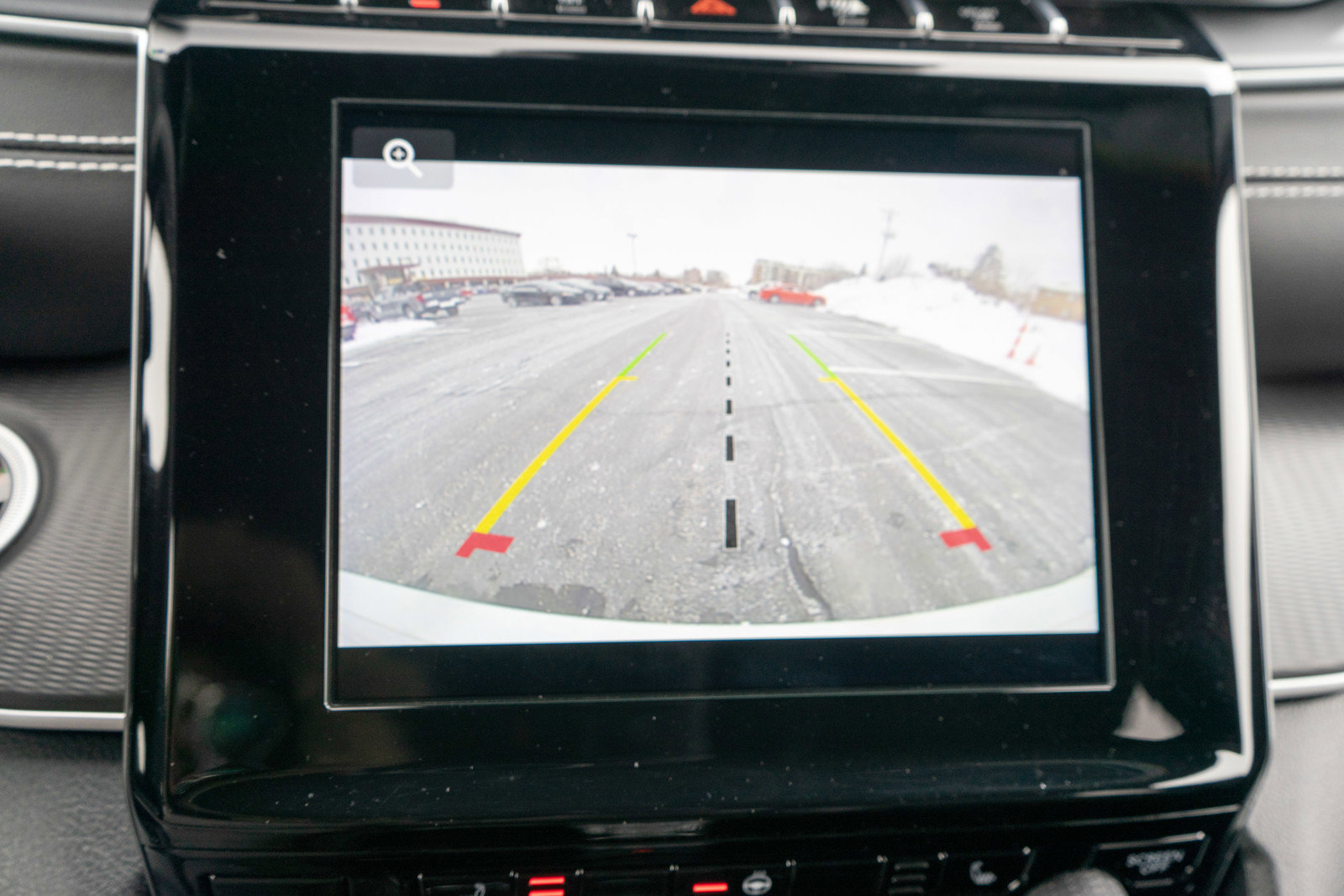 Used 2023 Jeep Grand Cherokee Altitude image 19