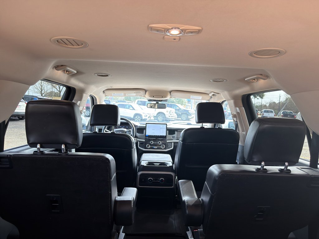 Used 2024 Ford Expedition Max XLT image 21
