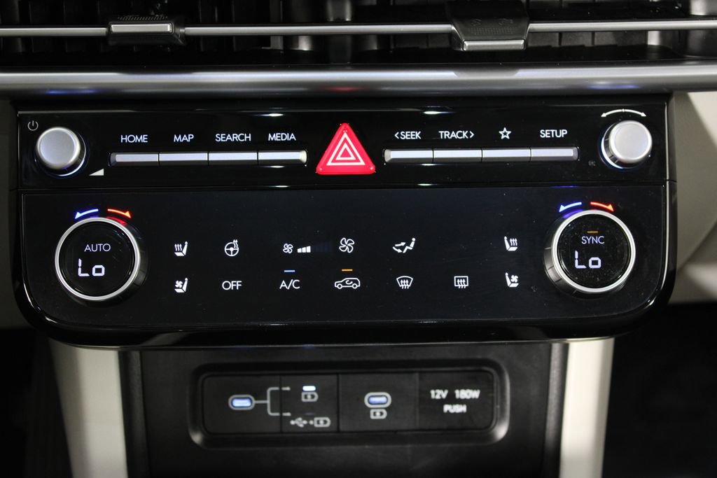 Certified 2025 Hyundai Tucson Limited image 21