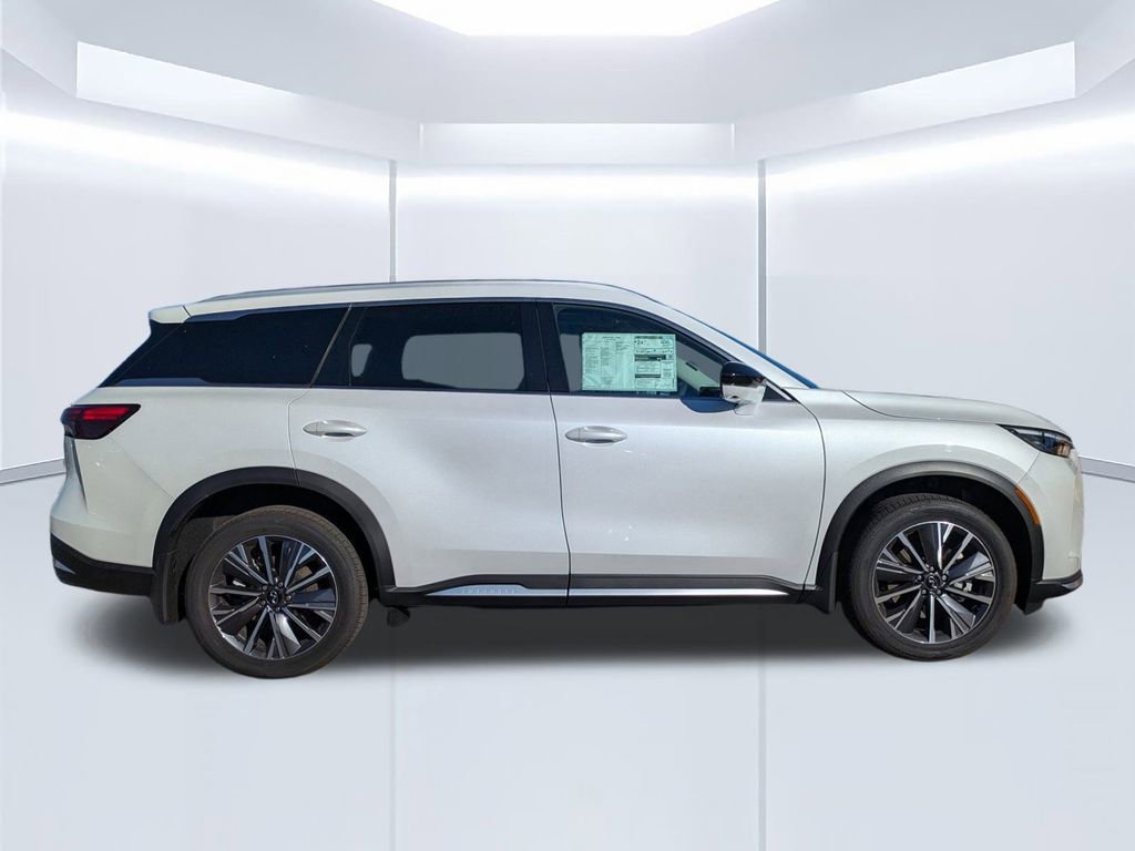New 2026 INFINITI QX60 Luxe w/ Cargo Package AWD/4WD image 3