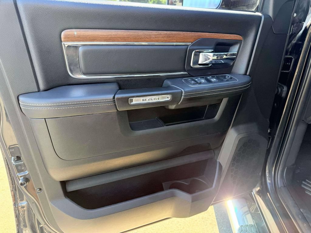 Used 2016 RAM 1500 Laramie AWD/4WD image 15