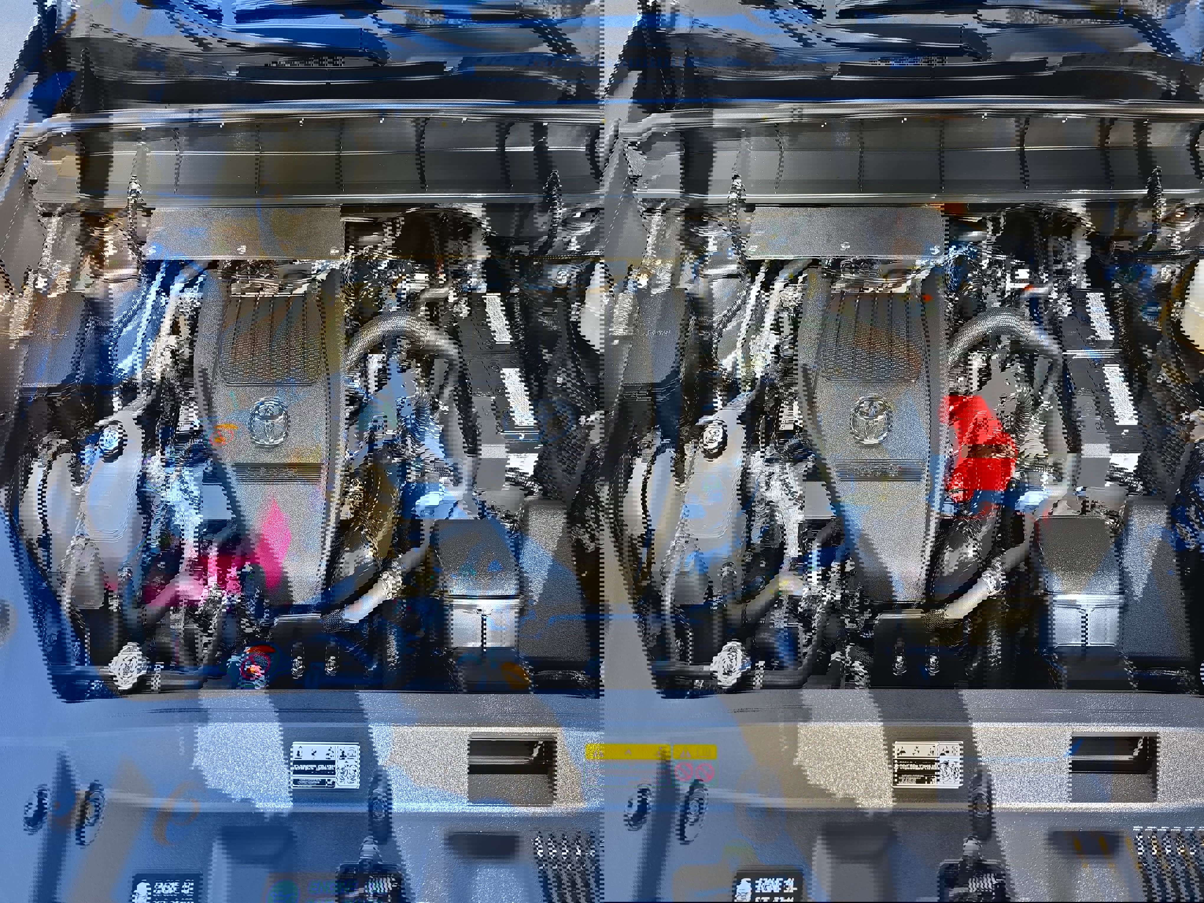 Used 2024 Toyota Highlander XLE image 32