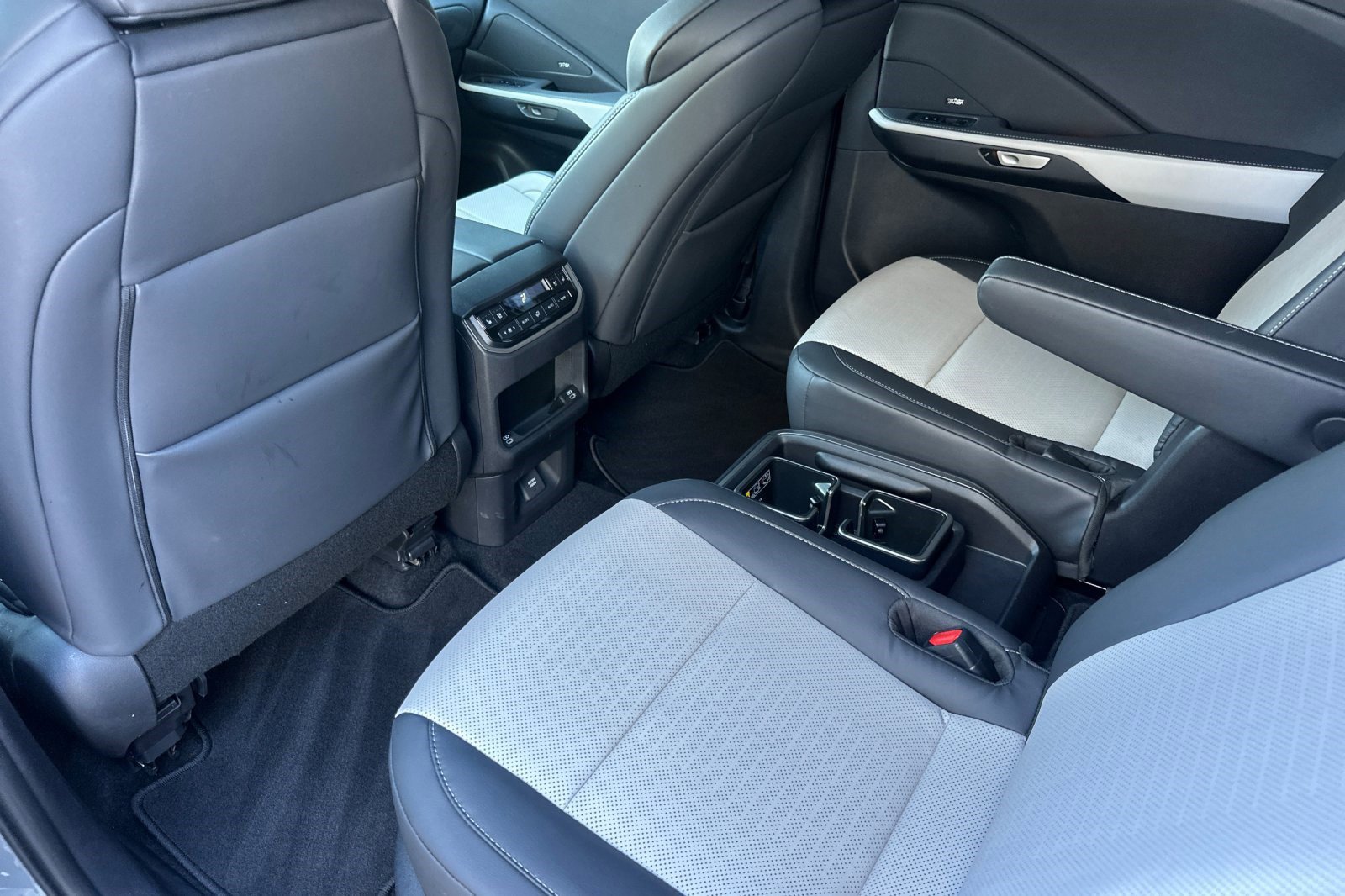 Used 2025 Lexus TX 500h 500h F SPORT Premium w/ Technology Package image 15