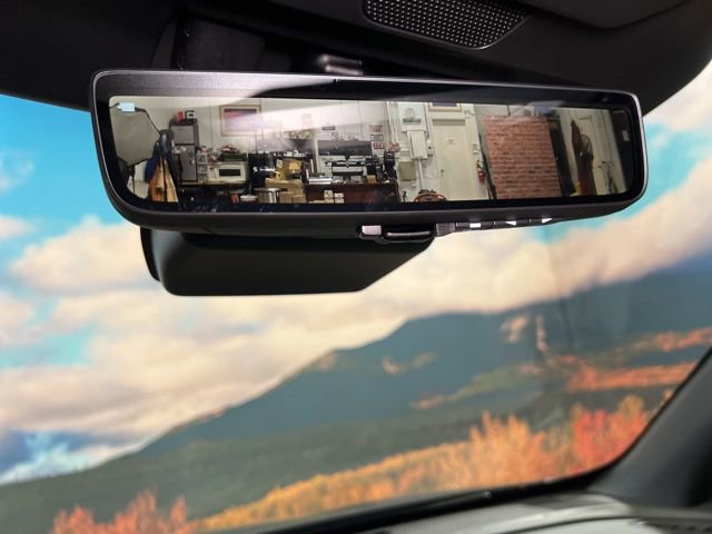 Certified 2025 Subaru Forester Touring w/ Protection Package image 49