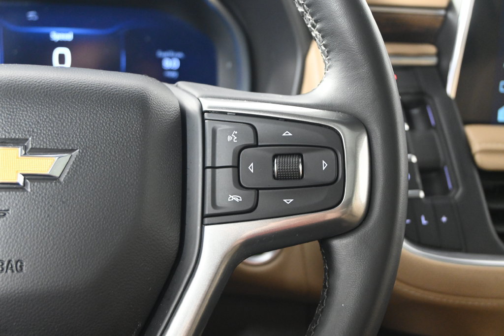Used 2024 Chevrolet Tahoe Premier w/ Premium Package AWD/4WD image 40