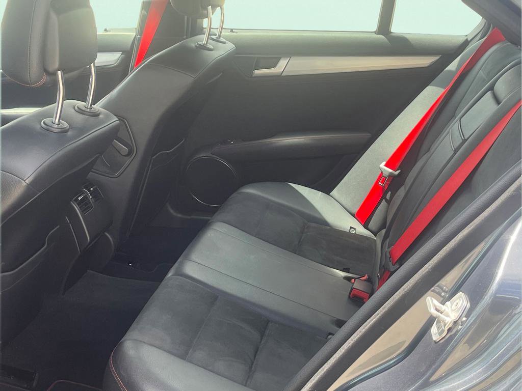 Used 2013 Mercedes-Benz C 250 Sedan image 15