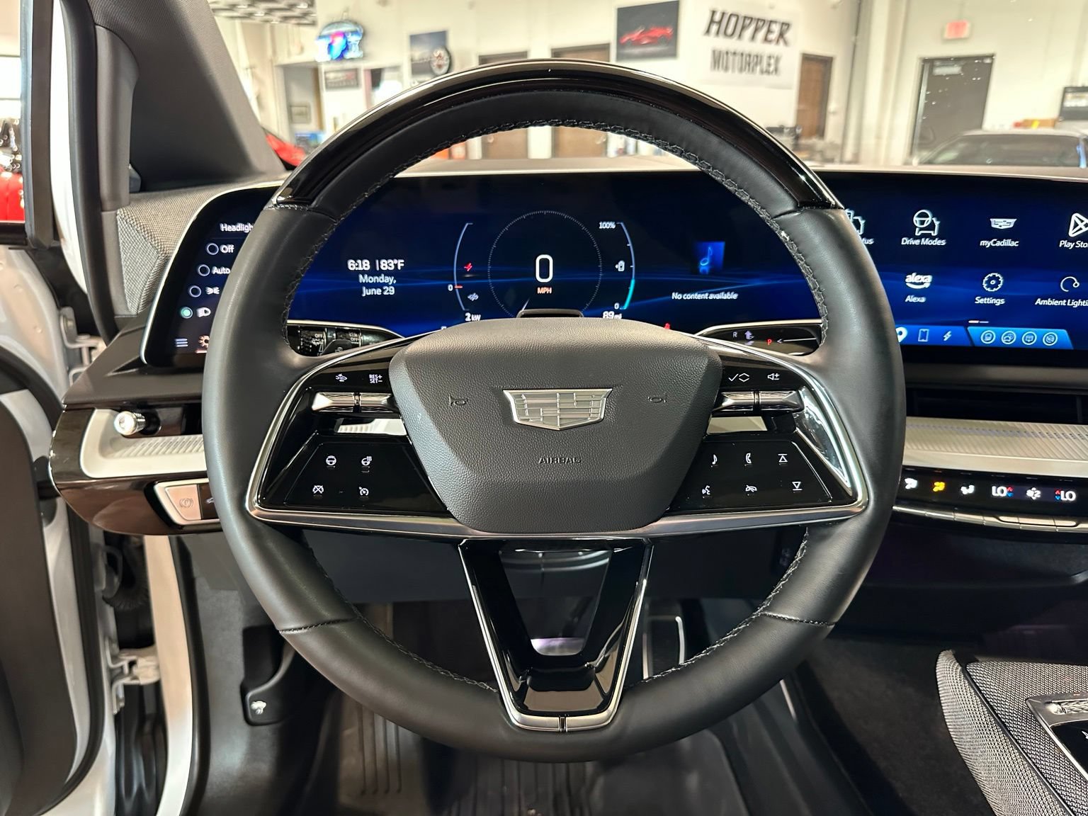 Used 2025 Cadillac Optiq Luxury 2 w/ LPO, Floor Liner Package AWD/4WD image 16