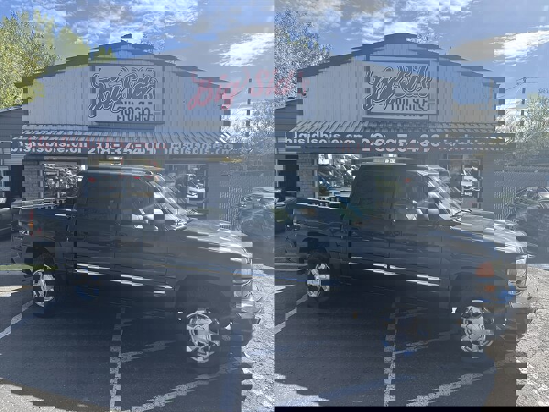 Used 2005 GMC Sierra 1500 SLT w/ Light Duty Power Package