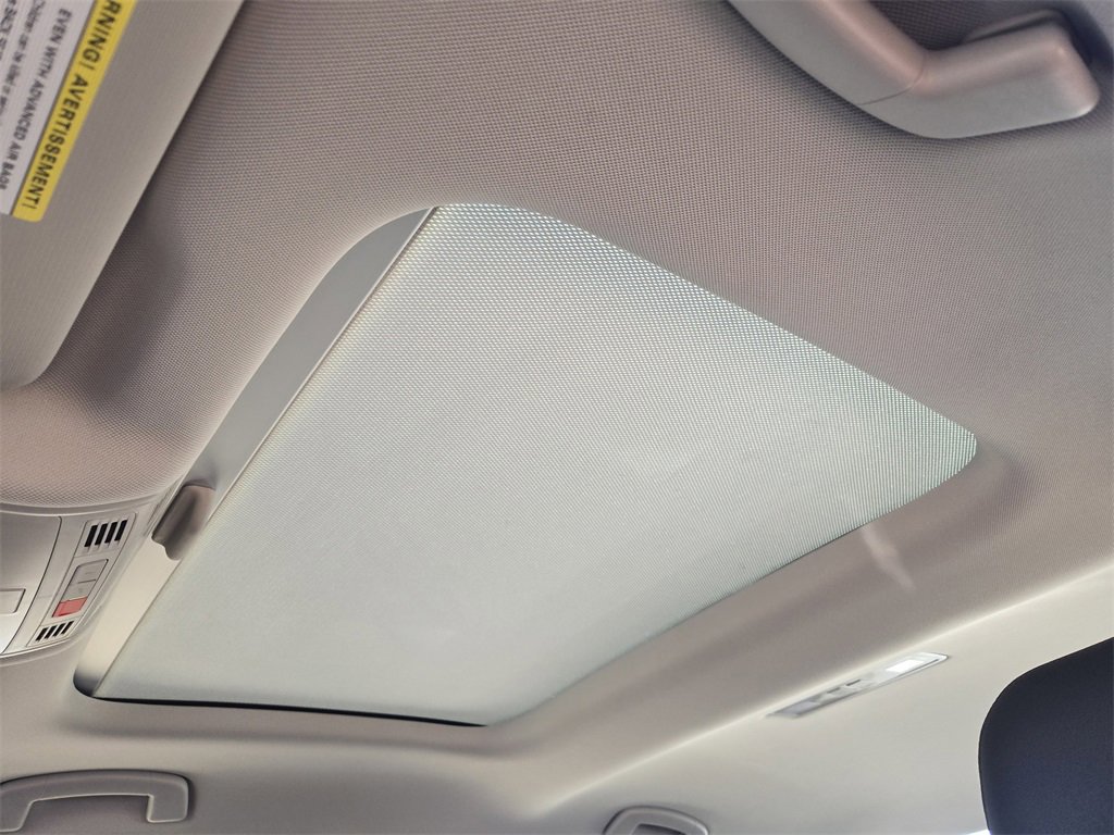 New 2026 Volkswagen Jetta SEL image 19