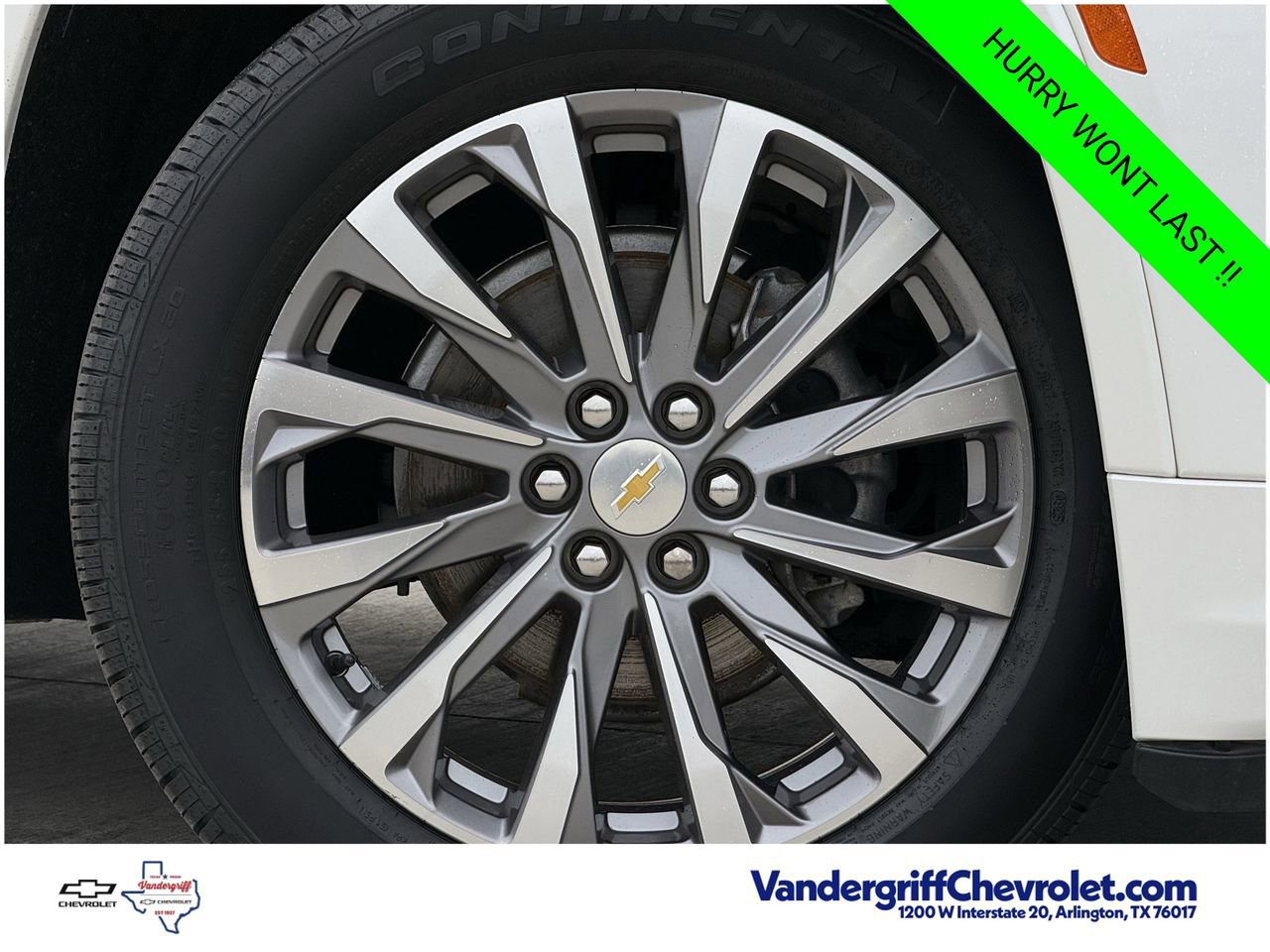Certified 2023 Chevrolet Traverse Premier FWD image 9