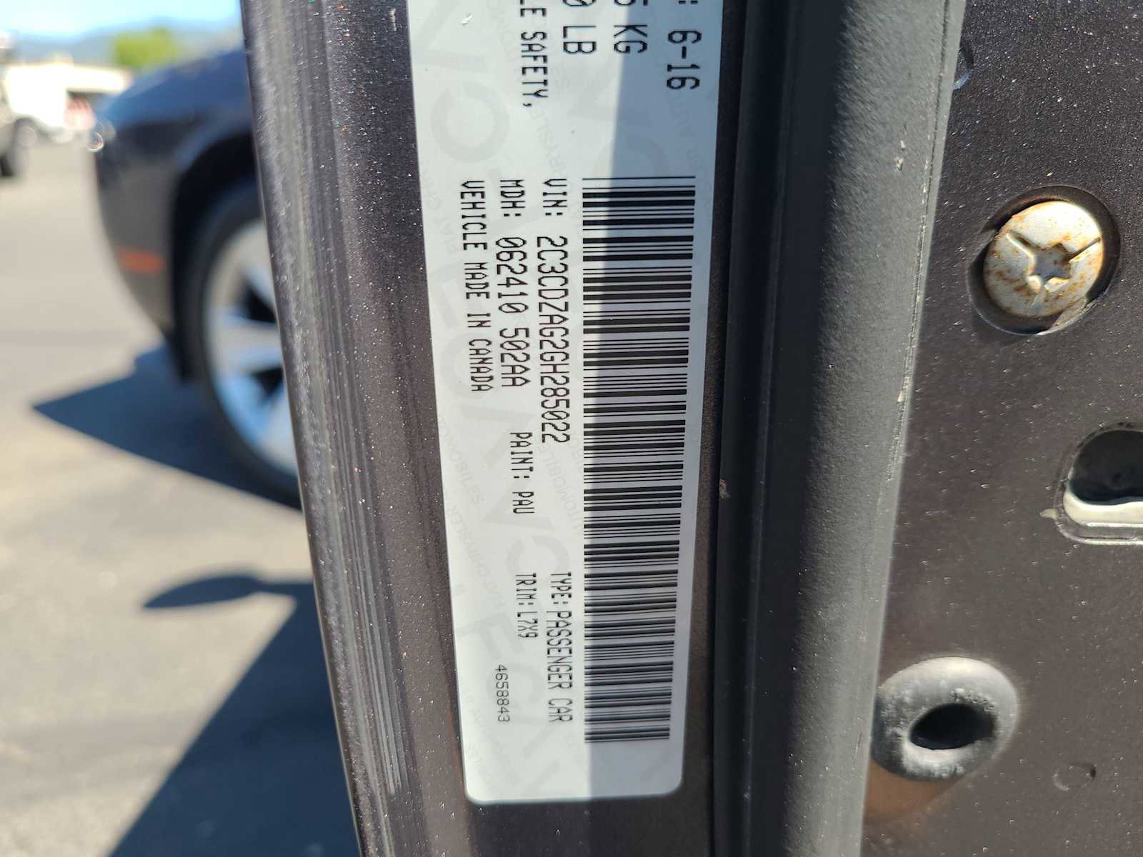 Used 2016 Dodge Challenger SXT image 29