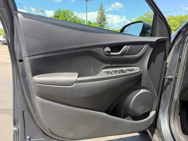 Used 2018 Hyundai Kona SE AWD/4WD image 27