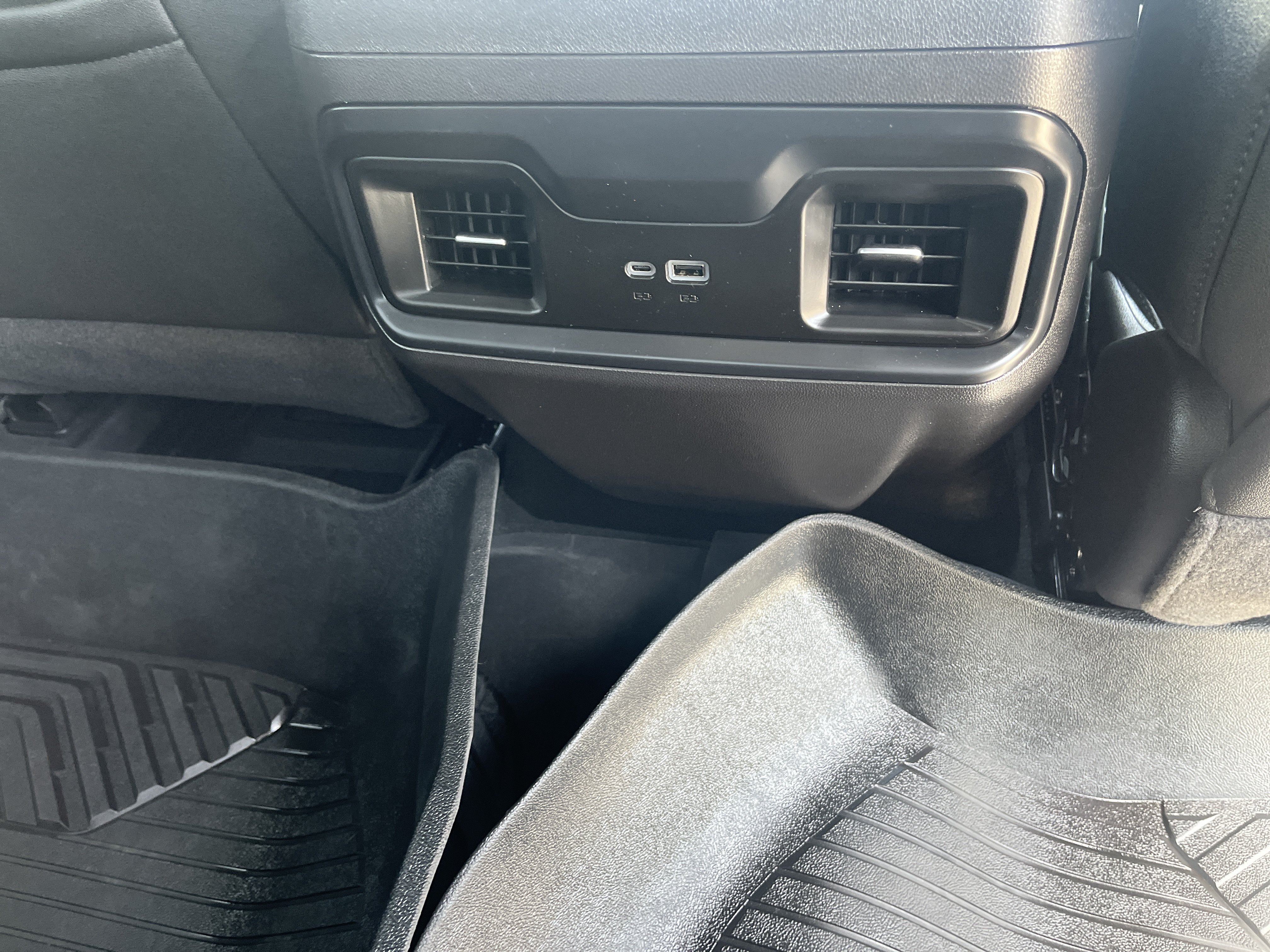 Used 2025 Chevrolet Silverado 1500 RST w/ RST All Star Premium Package AWD/4WD image 15