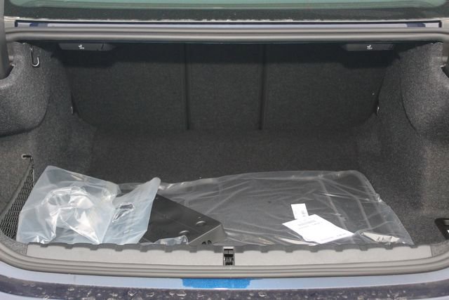 New 2026 BMW M4 Competition image 8