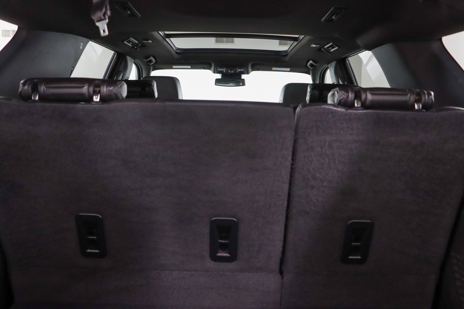 Used 2023 GMC Yukon Denali image 33