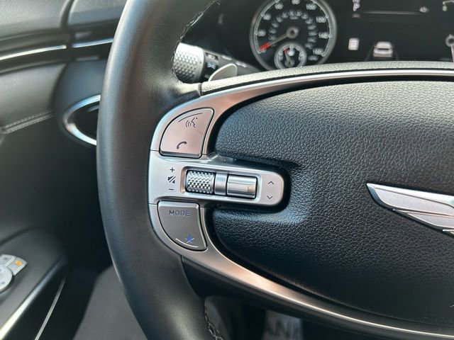 Used 2025 Genesis GV70 2.5T Select image 16