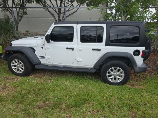 Used 2023 Jeep Wrangler Unlimited Sport AWD/4WD image 9