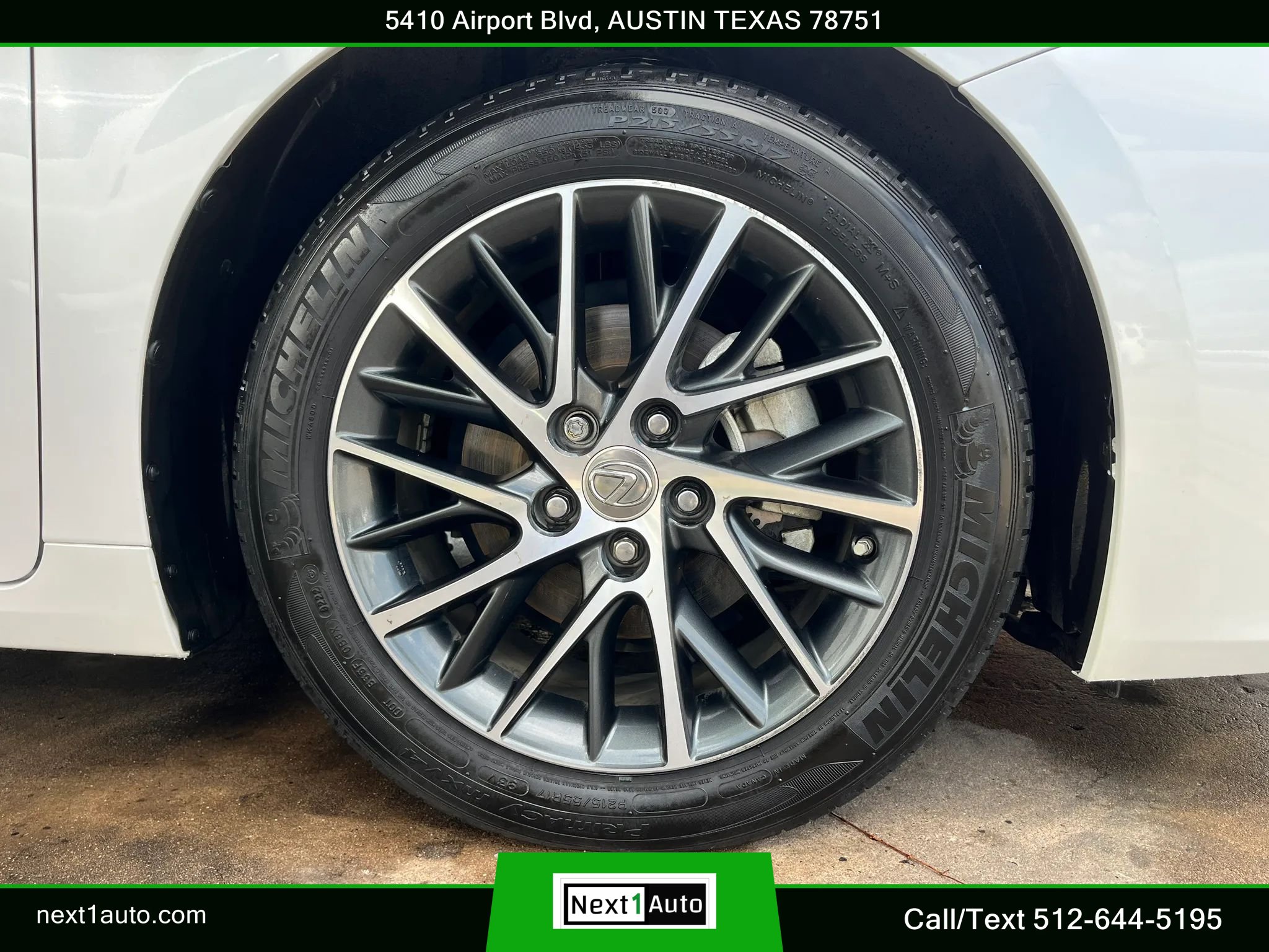 Used 2018 Lexus ES 350 w/ Luxury Package w/Wood Trim FWD image 40