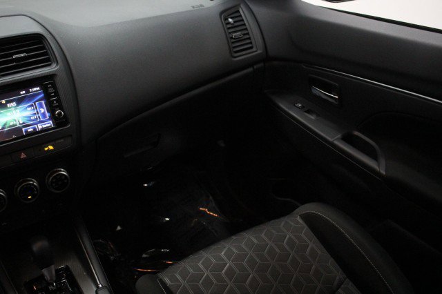 Used 2024 Mitsubishi Outlander Sport ES image 26