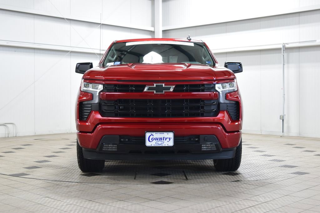 Used 2025 Chevrolet Silverado 1500 RST AWD/4WD image 2