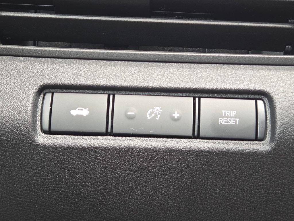 New 2026 Nissan Altima 2.5 SV FWD image 9