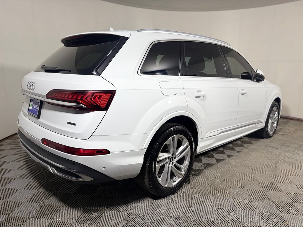 Used 2021 Audi Q7 3.0T Premium Plus AWD/4WD image 7