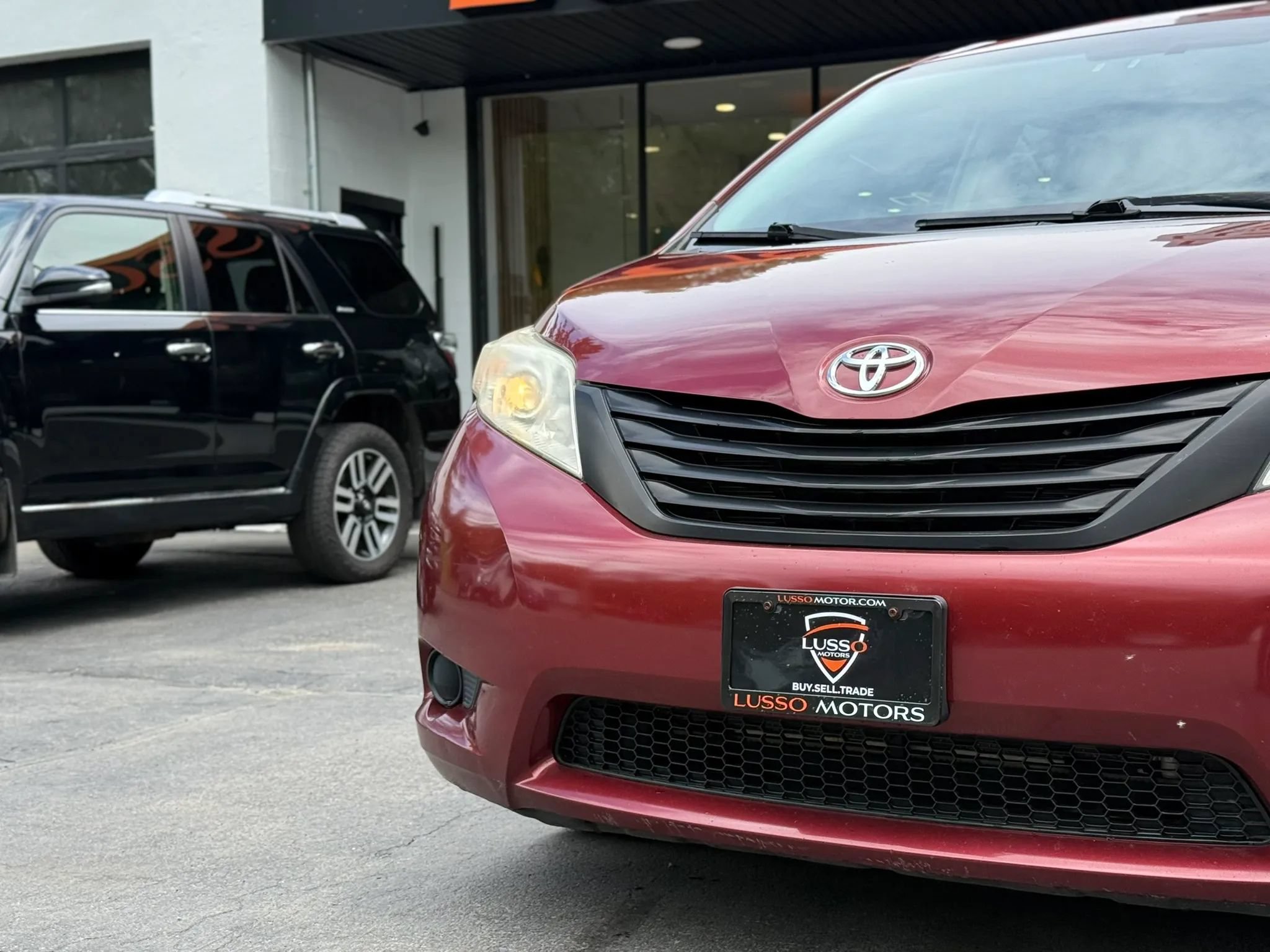 Used 2013 Toyota Sienna L FWD image 34