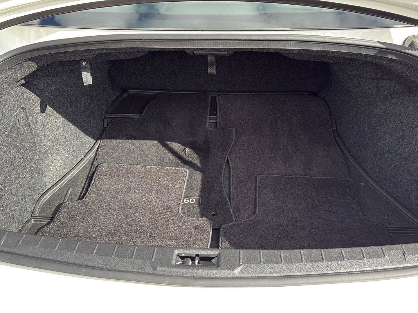 Used 2019 INFINITI Q60 3.0t Luxe w/ Essential Package image 20