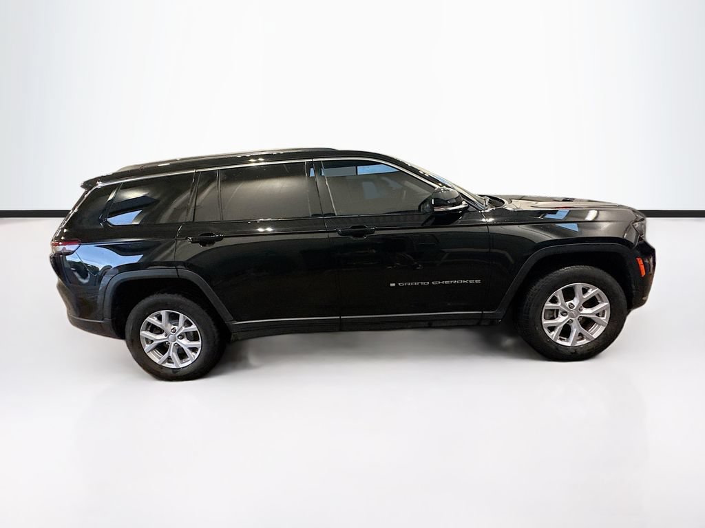 Used 2022 Jeep Grand Cherokee L Limited AWD/4WD image 4