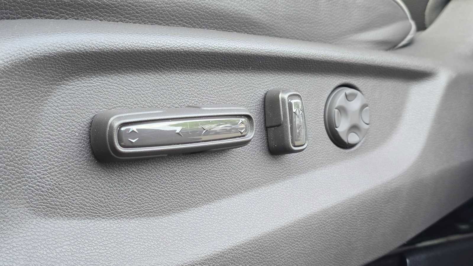 Used 2023 Honda Odyssey Elite image 28