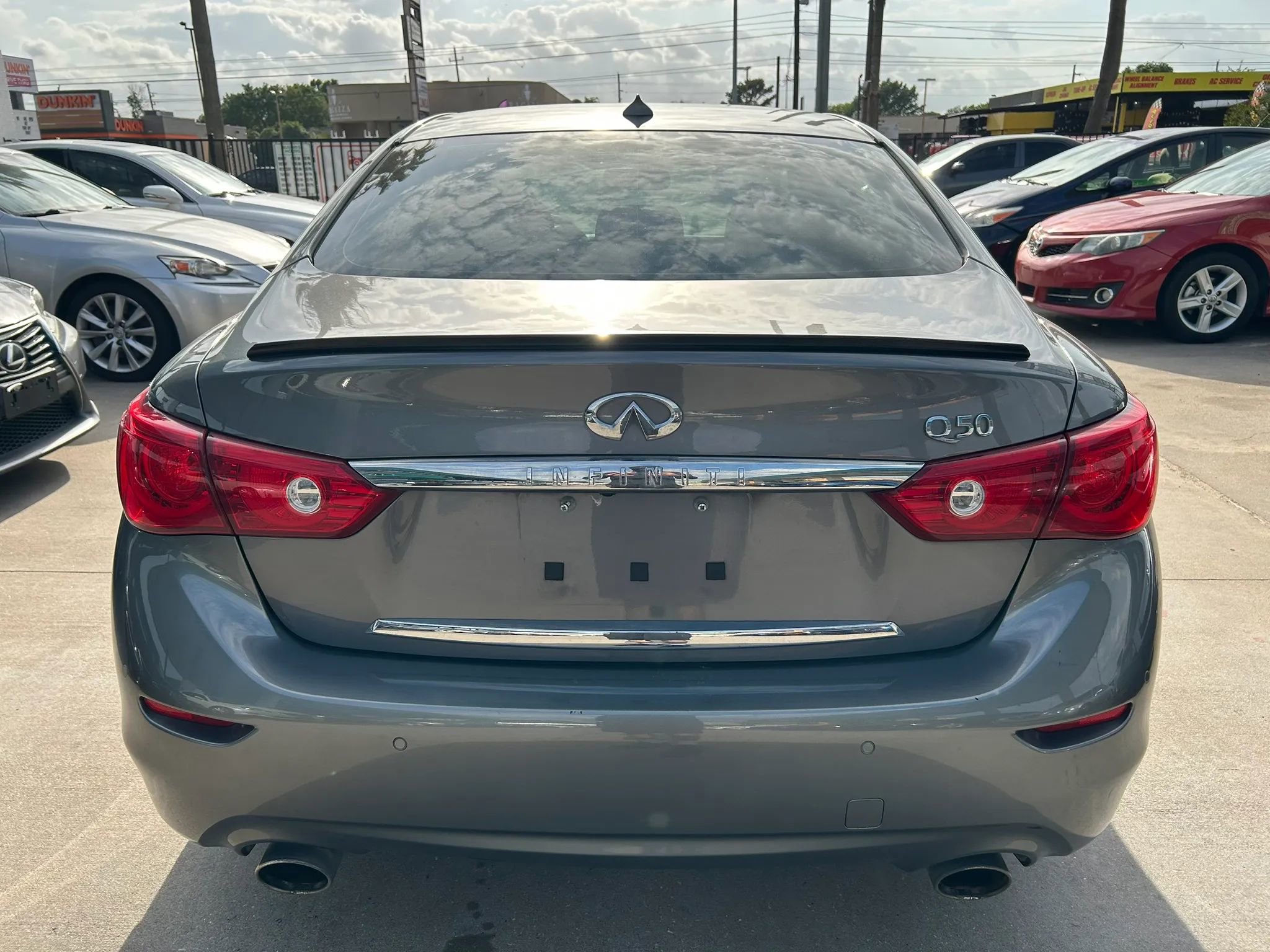 Used 2014 INFINITI Q50 Premium w/ Technology Package RWD image 4