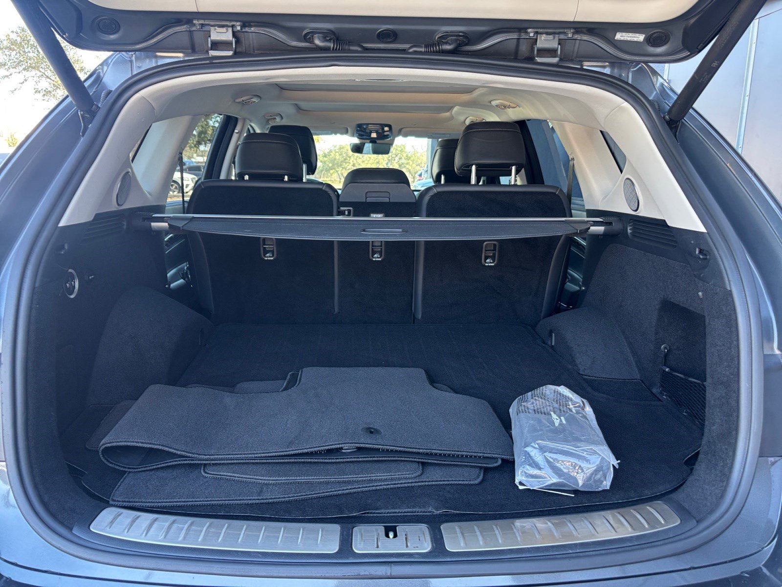 Used 2023 Genesis GV80 2.5T w/ Prestige Package image 16