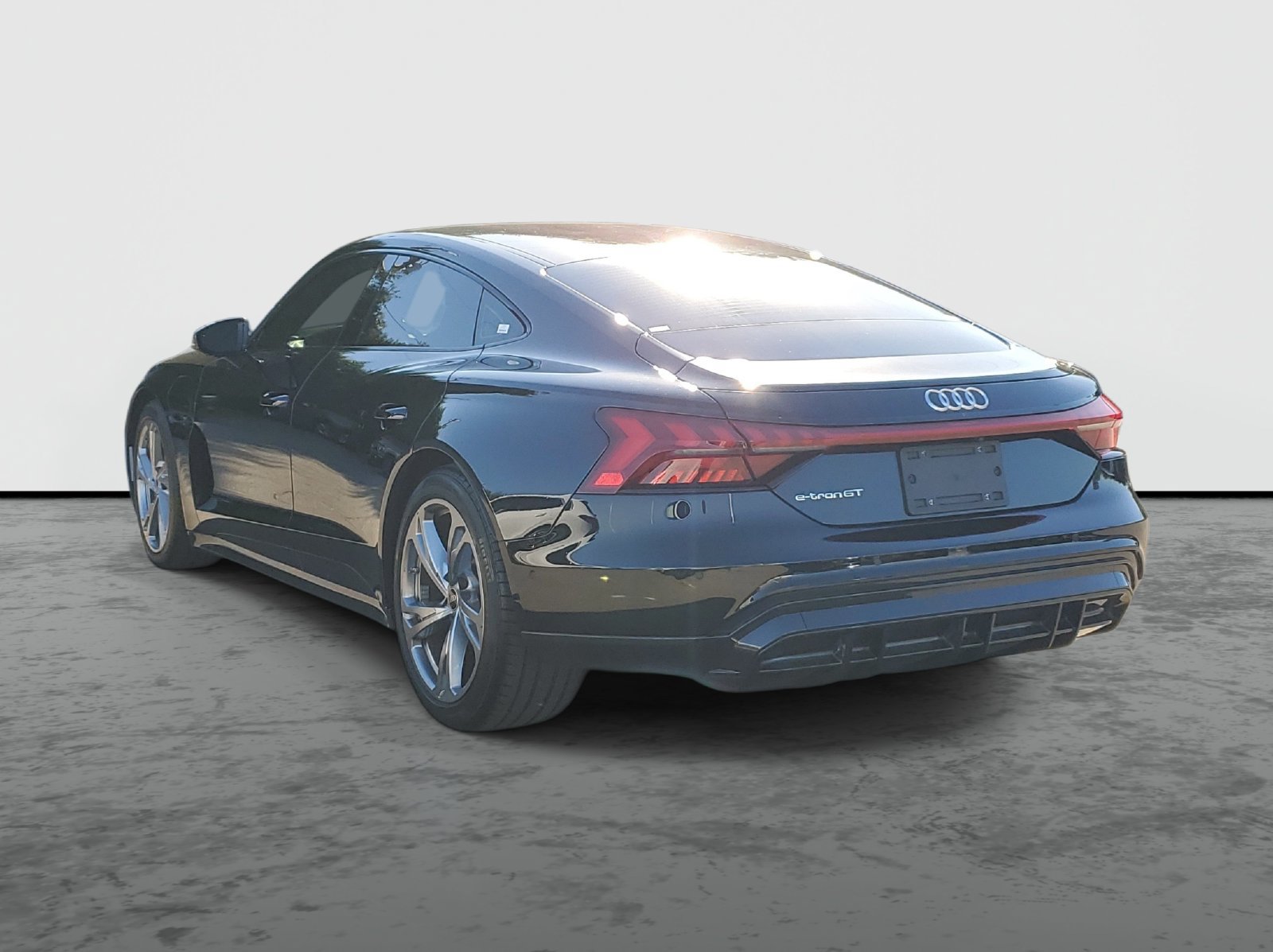 Used 2024 Audi e-tron GT Prestige w/ Prestige Package AWD/4WD image 3