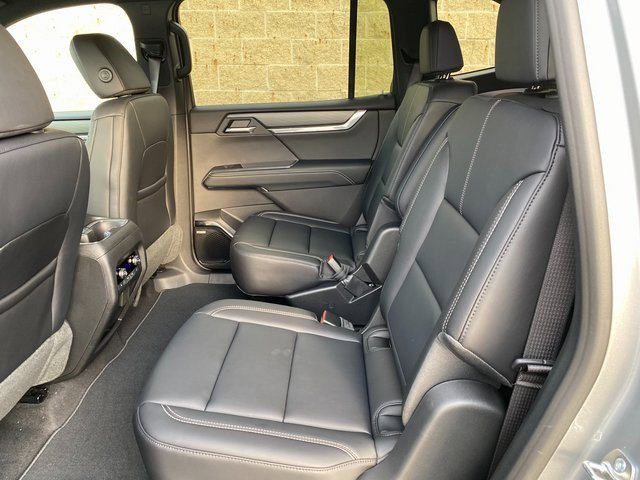 New 2026 Chevrolet Equinox RS w/ Convenience Package III image 13