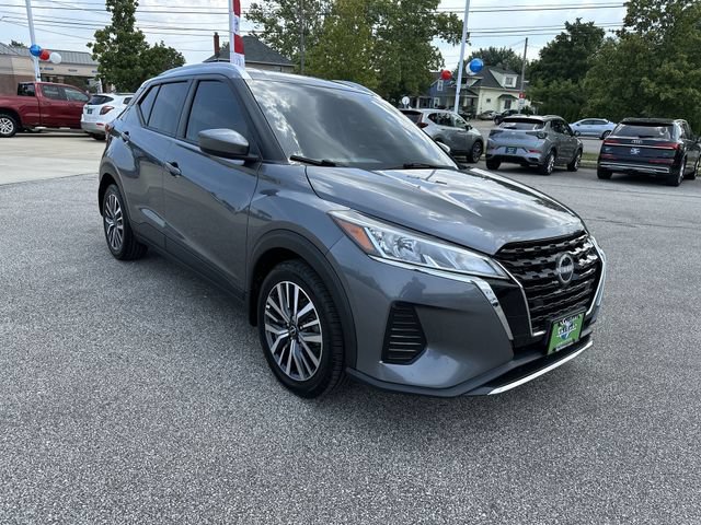 Used 2023 Nissan Kicks SV FWD image 11