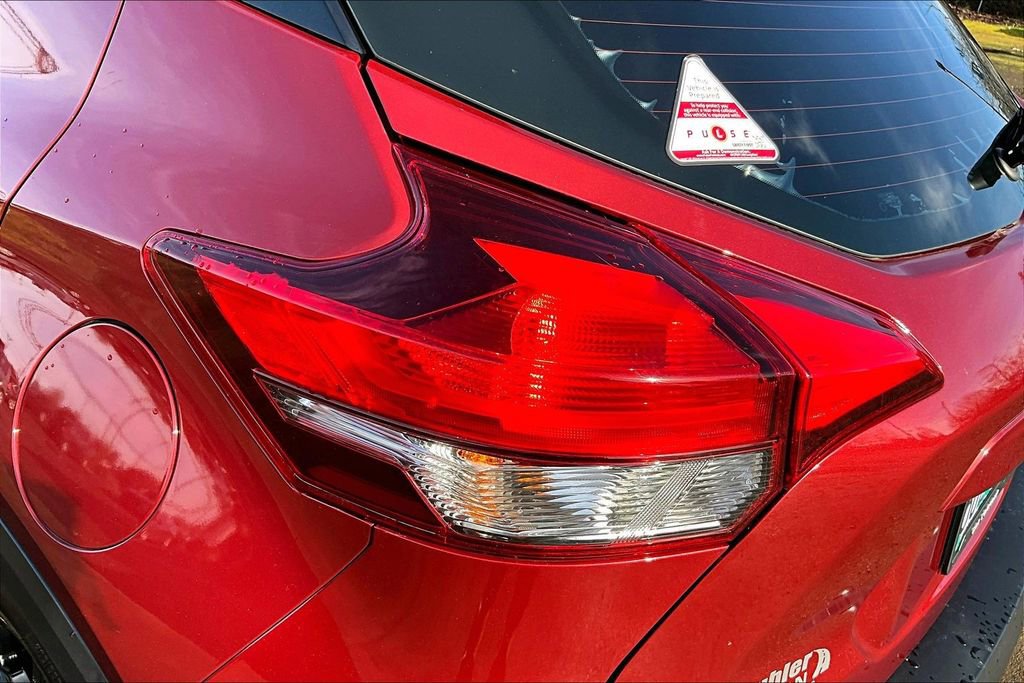 Used 2020 Nissan Kicks SR w/ SR Premium Package image 29